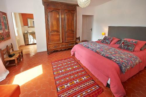 Bed & Breakfast La Grande Maison De Nans