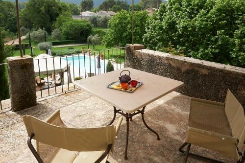 Bed & Breakfast La Grande Maison De Nans