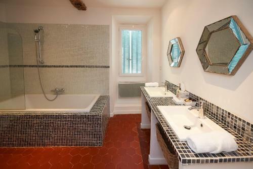 Bed & Breakfast La Grande Maison De Nans