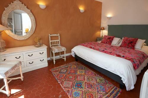 Bed & Breakfast La Grande Maison De Nans