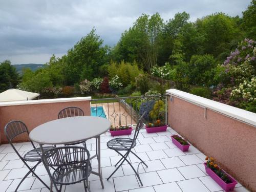 Hostal Chambres D'h�tes Les Terrasses De Fleurieux