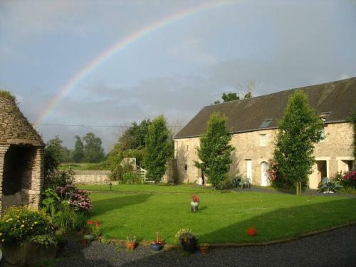 Bed & Breakfast Chambres D'h�tes Les Pi�ris