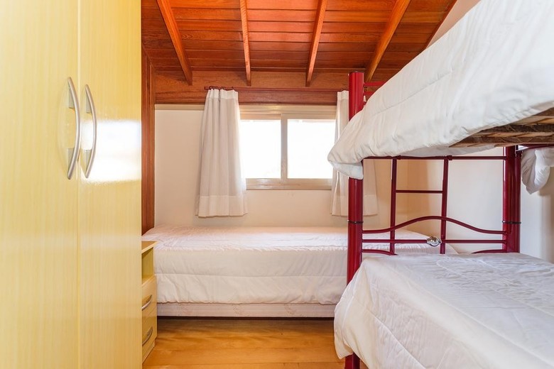 Hostal Residencial Alamandas