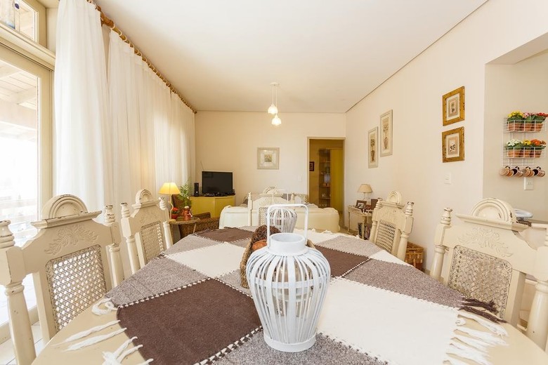 Hostal Residencial Alamandas