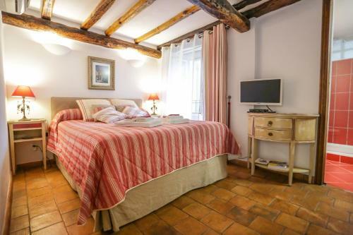 Bed & Breakfast Latu Corsu - Cote Corse Chambres D'h�tes