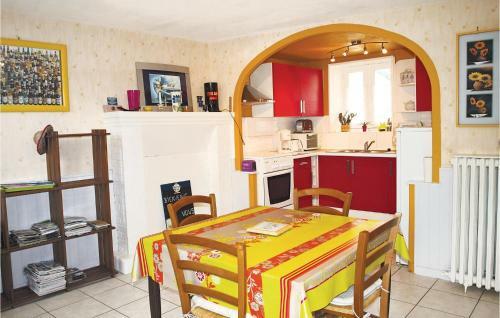 Holiday Home Loudeac Mn-1629