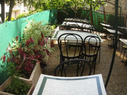 Hotel H�tel Caf� Du Palais