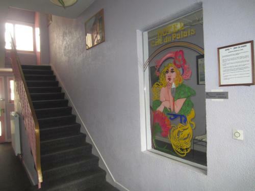 Hotel H�tel Caf� Du Palais