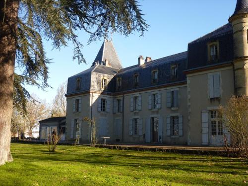 Camping Parc Du Ch�teau D'allot
