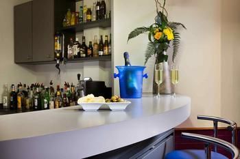 Hotel Ibis Styles Asnieres Centre