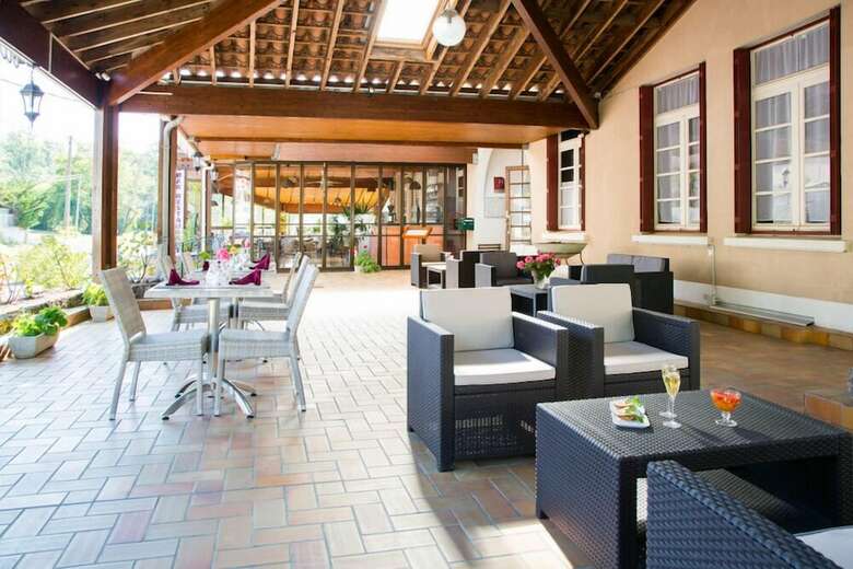 Hotel Hostellerie De La Roseraie