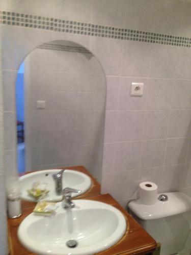 Hotel Le Clos Des Ar�mes