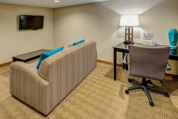 Hotel Doubletree By Hilton Tinton Falls-eatontown