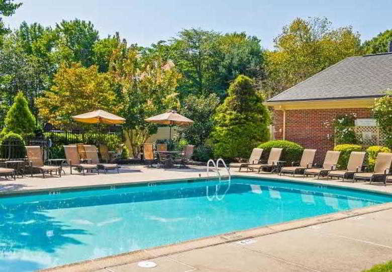Hotel Courtyard Tinton Falls Eatontown