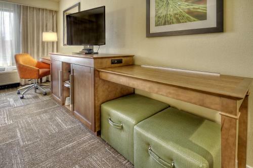 Hotel Hampton Inn And Suites Asheville-i-26
