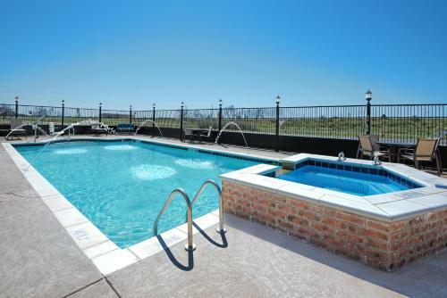 Holiday Inn Express Hotel And Suites Monahans I-20