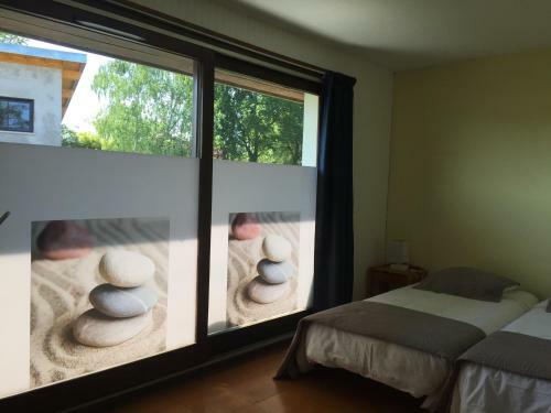 Hotel H�tel Studios Les Acacias