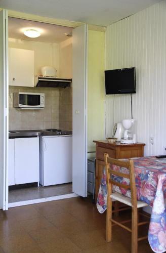 Hotel H�tel Studios Les Acacias