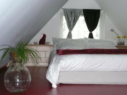 Bed & Breakfast Le Chat Rouge Chambres D'h�tes De Charme En Alsace