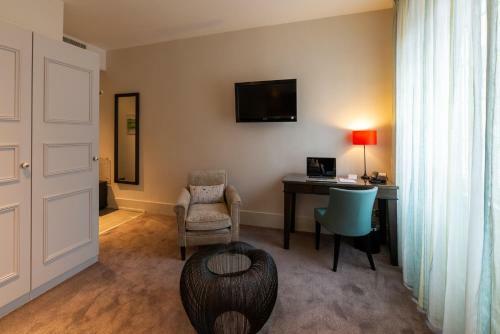 Hotel H�tel Le Griffon D'or
