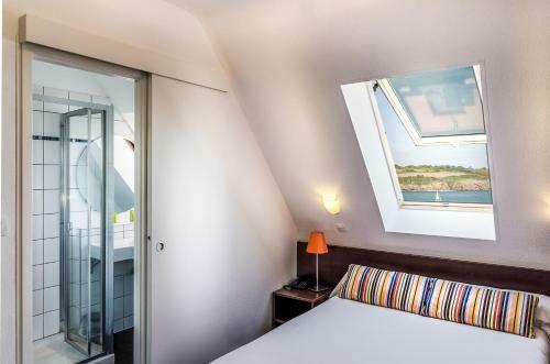 Hotel H�tel Du Port Et De L'aven