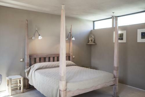 Bed & Breakfast Can Artists La Loge