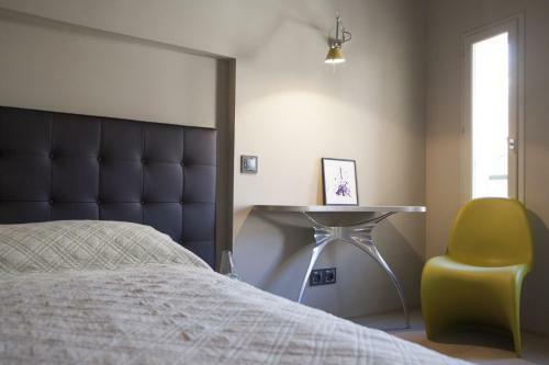 Bed & Breakfast Can Artists La Loge