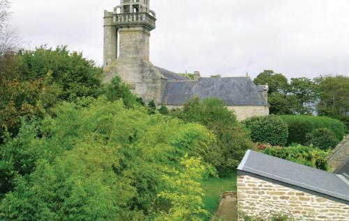 Holiday Home Ploneour Lanvern *iii *