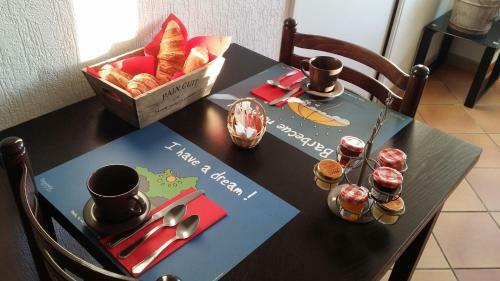 Hotel La Roche Du Marais