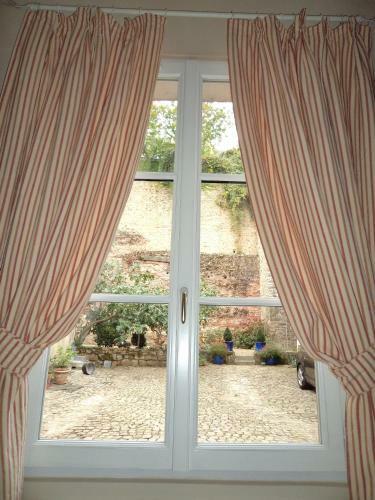 Hostal Logis De La Contrescarpe