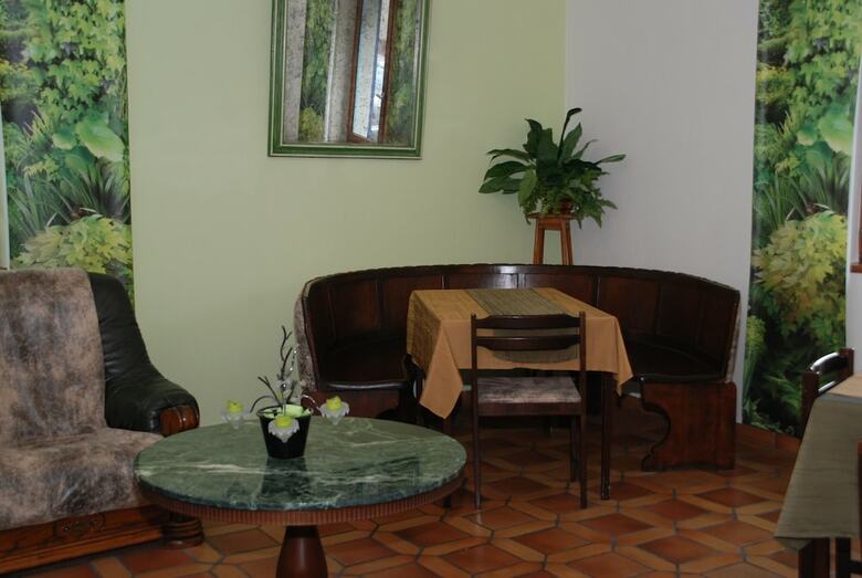 Hotel H�tel Restaurant Aux Deux Roses