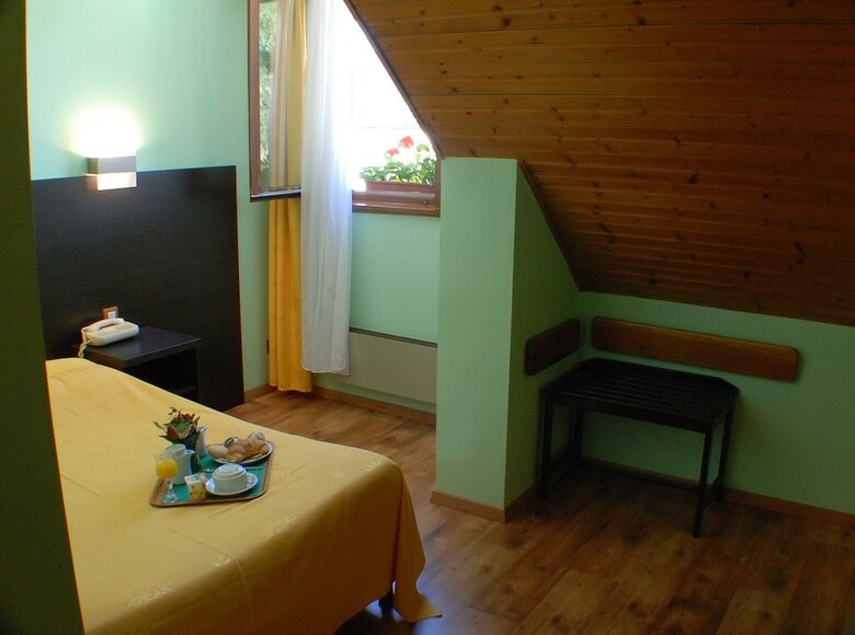 Hotel H�tel Restaurant Aux Deux Roses