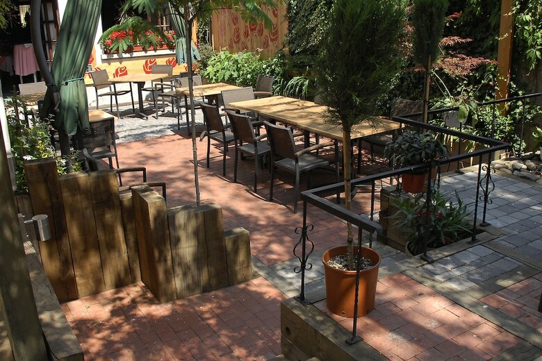 Hotel H�tel Restaurant Aux Deux Roses