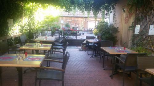 Hotel H�tel Restaurant Aux Deux Roses