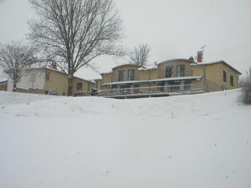 Hotel L'hostellerie Des Lacs