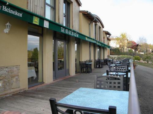 Hotel L'hostellerie Des Lacs