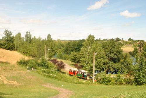 Hotel L'hostellerie Des Lacs