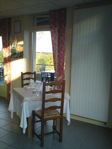 Hotel L'hostellerie Des Lacs