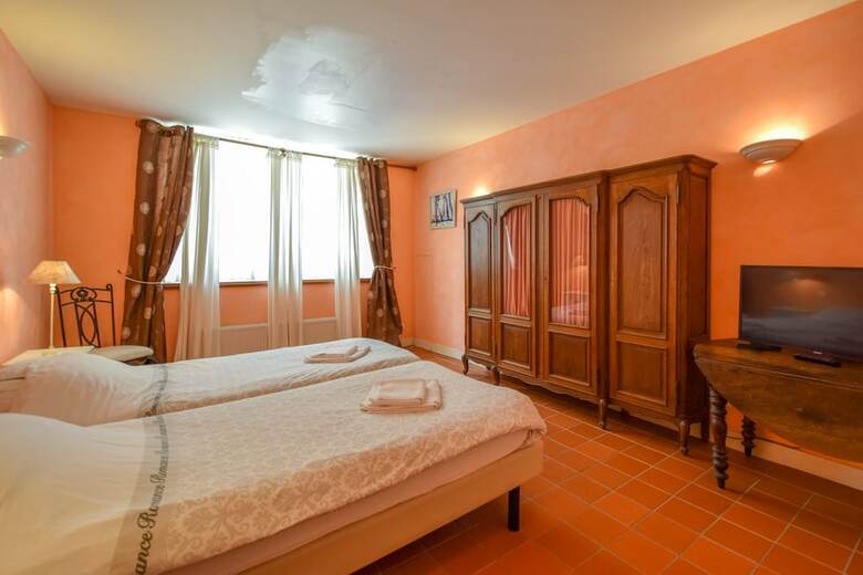 Hotel Domaine D'essendi�ras