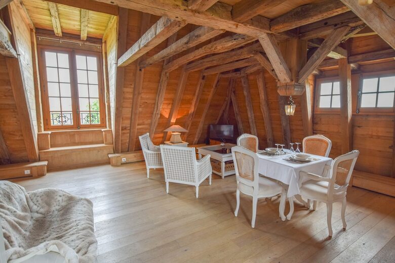 Hotel Domaine D'essendi�ras