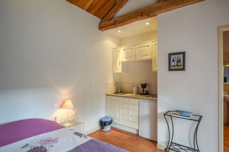 Hotel Domaine D'essendi�ras