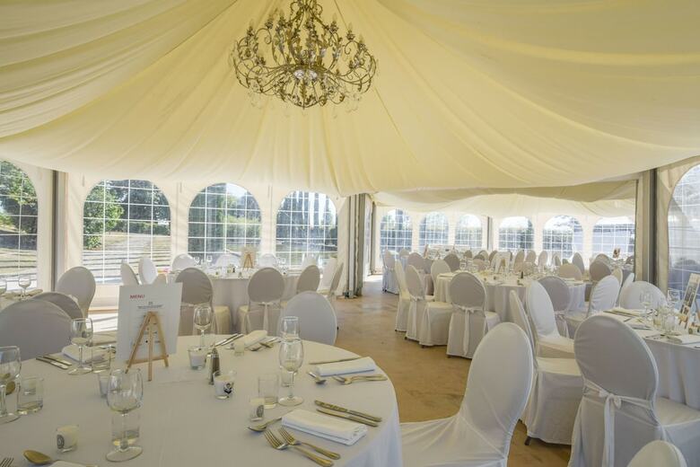 Hotel Domaine D'essendi�ras