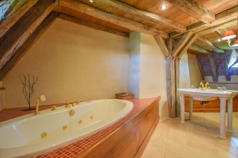 Hotel Domaine D'essendi�ras