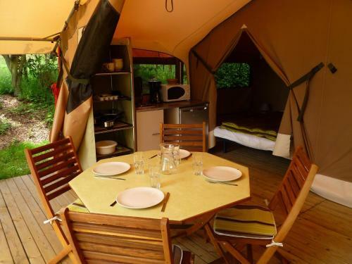 Camping Le Fr�che � L'�ne