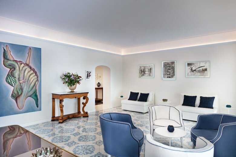 Hotel A Pazziella