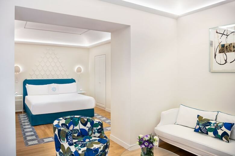 Hotel A Pazziella