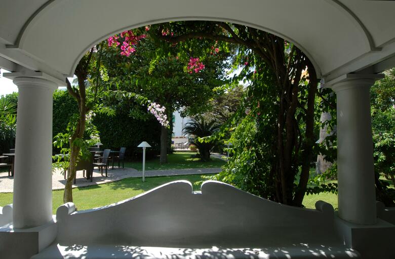 Hotel A Pazziella