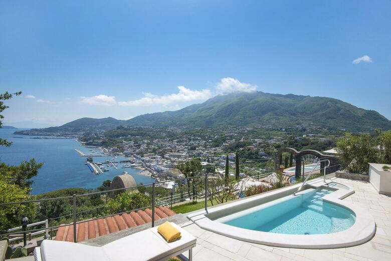 Hotel Albergo San Montano