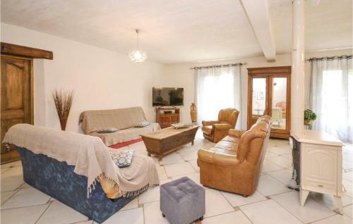 Holiday Home Visan With Mountain View 426