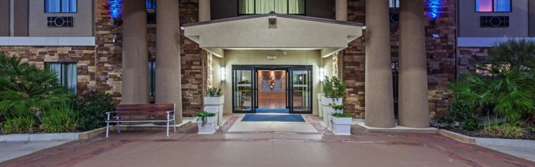 Hotel Holiday Inn Express & Suites Cleveland